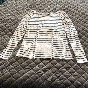 EUC LP l/s top with twist back detail